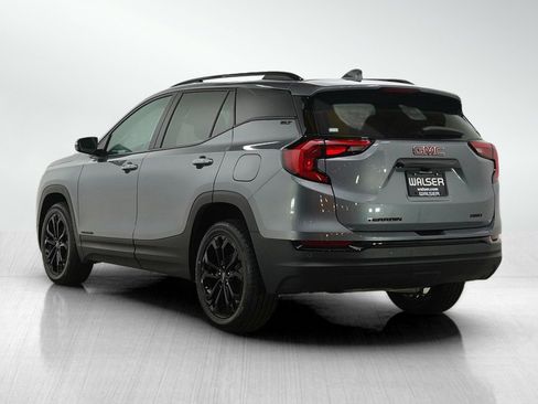 Used 2021 GMC Terrain SLT w/ Elevation Edition image 3