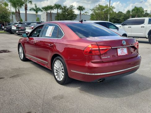 Used 2016 Volkswagen Passat 1.8T SE FWD image 6