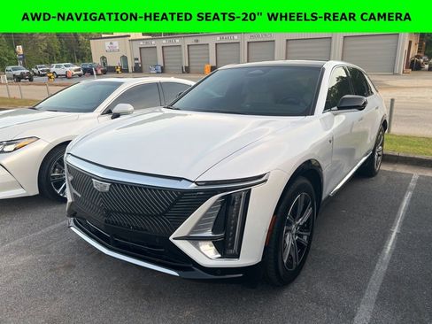 Used 2024 Cadillac Lyriq Luxury image 1