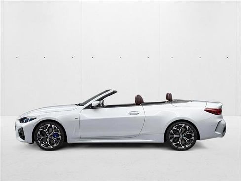 New 2025 BMW 430i Convertible image 2