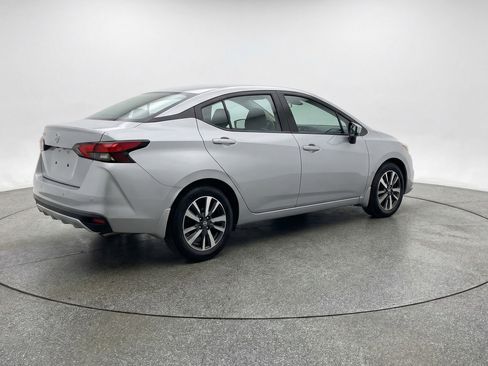 Used 2025 Nissan Versa SV FWD image 9