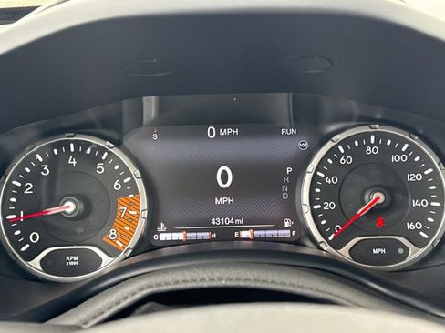 Used 2023 Jeep Renegade Latitude image 15