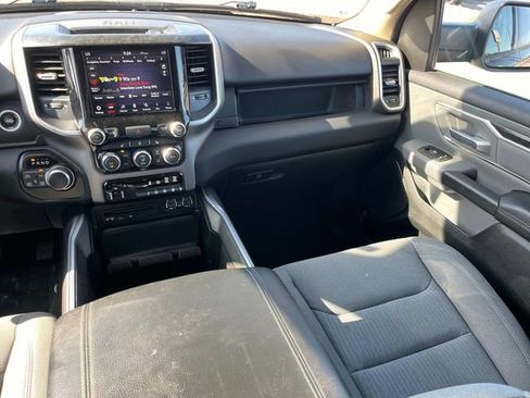 Certified 2019 RAM 1500 Big Horn AWD/4WD image 4