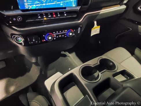 New 2025 Chevrolet Silverado 1500 LT image 18