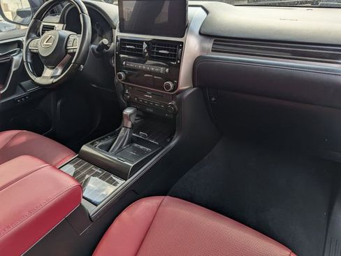 Used 2023 Lexus GX 460 Premium AWD/4WD image 32