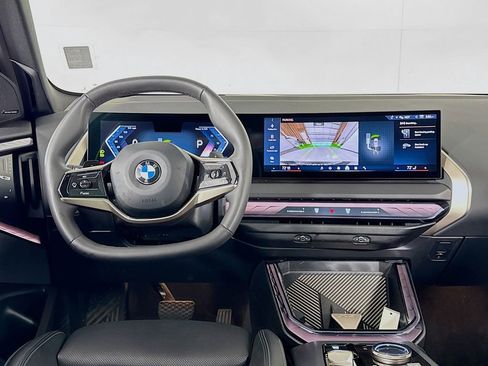 Used 2025 BMW X3 xDrive30i AWD/4WD image 13