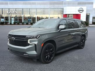 Used 2024 Chevrolet Suburban RST w/ Luxury Package video 1