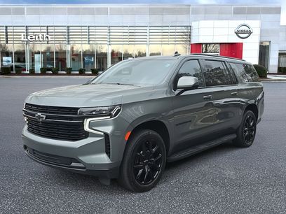 Used 2024 Chevrolet Suburban RST w/ Luxury Package