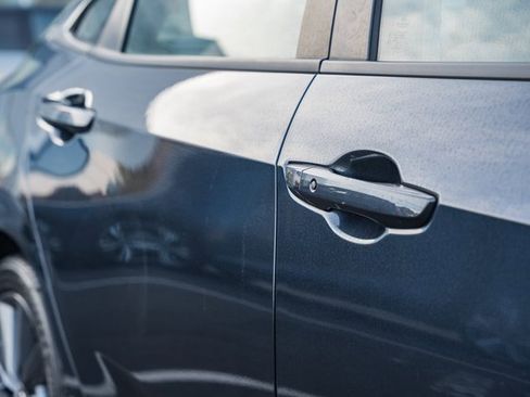 Used 2020 Honda Civic EX image 13