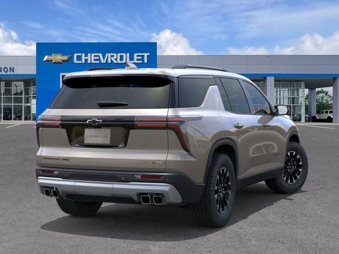 New 2026 Chevrolet Traverse Z71 w/ Enhanced Driving Package AWD/4WD image 4