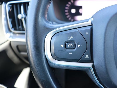 Used 2024 Volvo S60 B5 Core FWD image 19