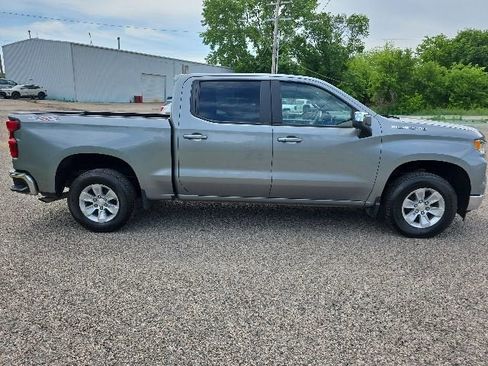 Used 2023 Chevrolet Silverado 1500 LT w/ Protection Package AWD/4WD image 7