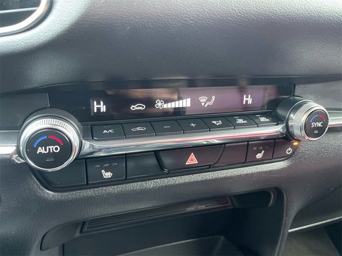 Used 2024 MAZDA CX-30 AWD 2.5 S w/ Preferred Package image 13