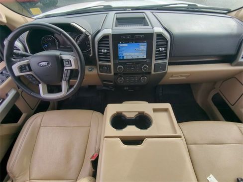 Used 2017 Ford F150 Lariat w/ FX4 Off-Road Package image 16