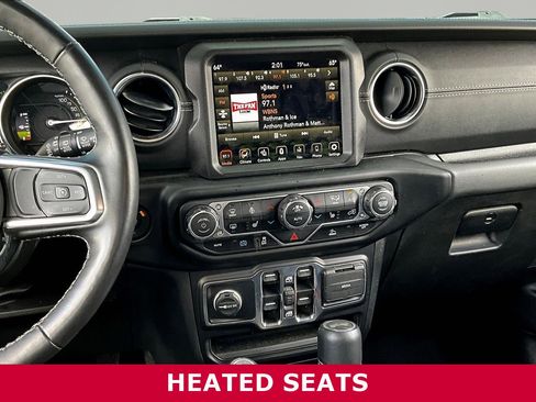 Used 2022 Jeep Wrangler Unlimited Sahara w/ Cold Weather Group AWD/4WD image 9