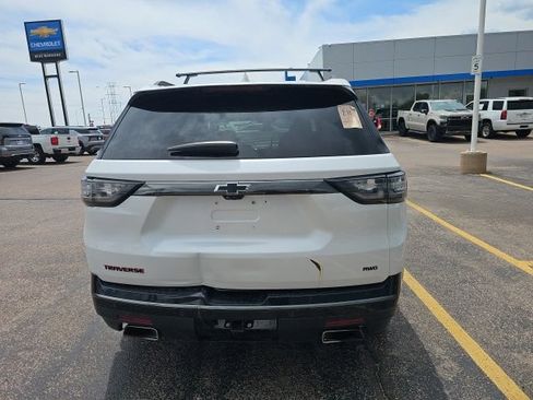 Used 2020 Chevrolet Traverse Premier w/ Redline Edition AWD/4WD image 4