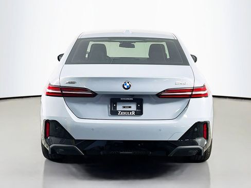 Used 2024 BMW 540i xDrive w/ Premium Package AWD/4WD image 6