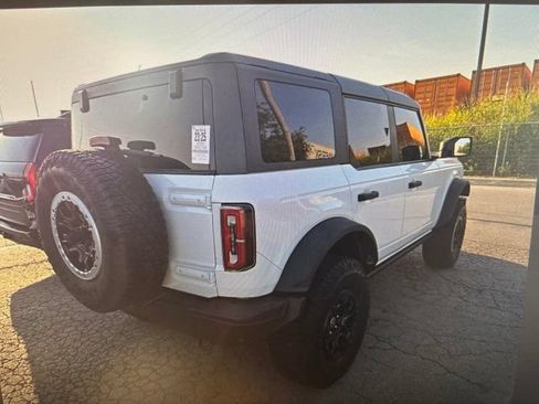 Used 2024 Ford Bronco Badlands AWD/4WD image 2