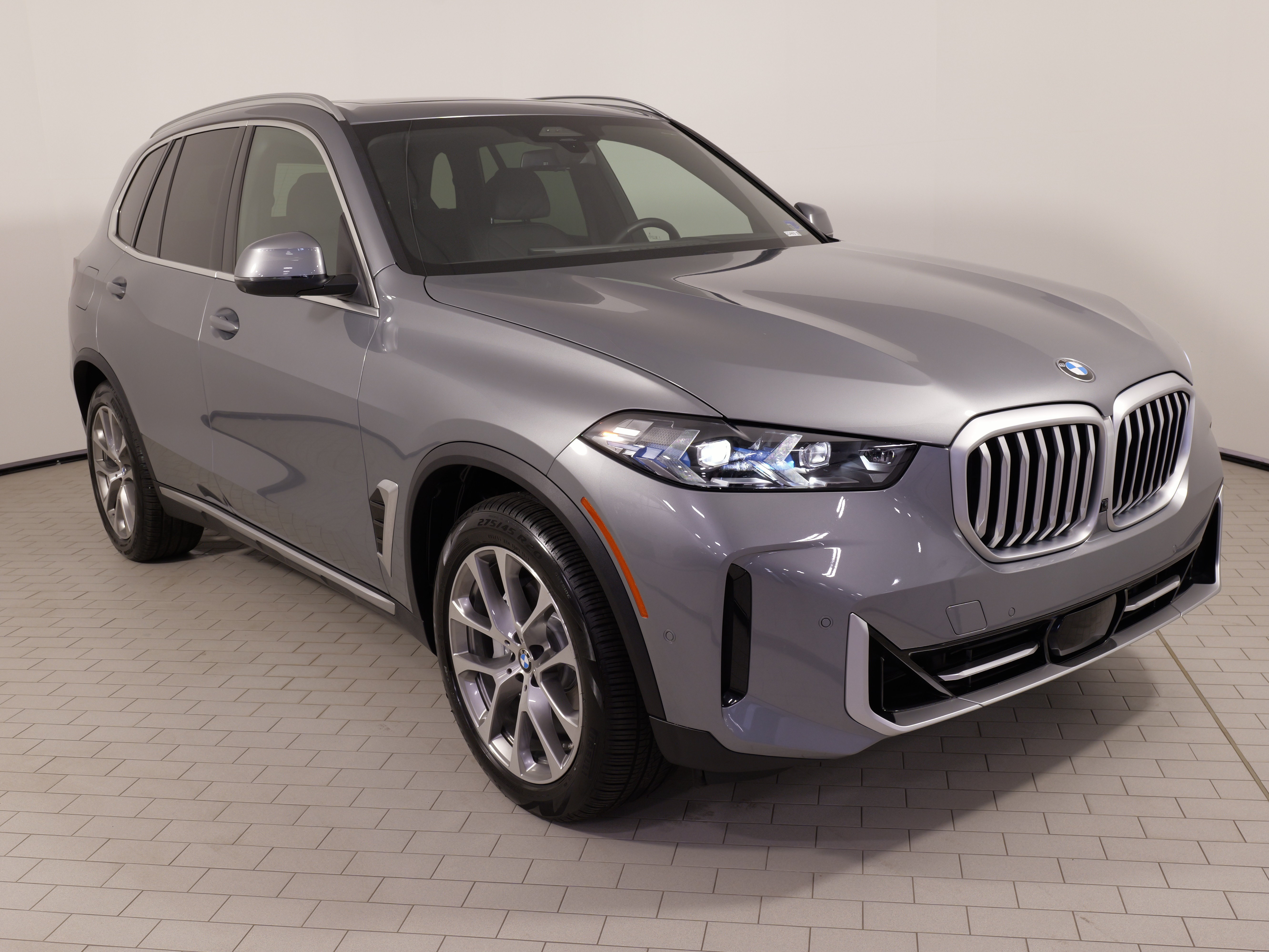 Used 2026 BMW X5 xDrive40i AWD/4WD image 6