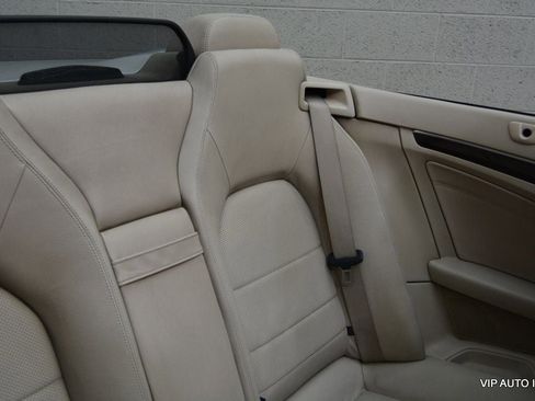 Used 2014 Mercedes-Benz E 550 Cabriolet image 22