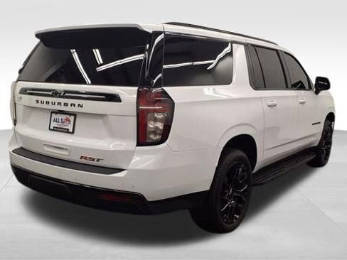 Used 2024 Chevrolet Suburban RST w/ Luxury Package image 9