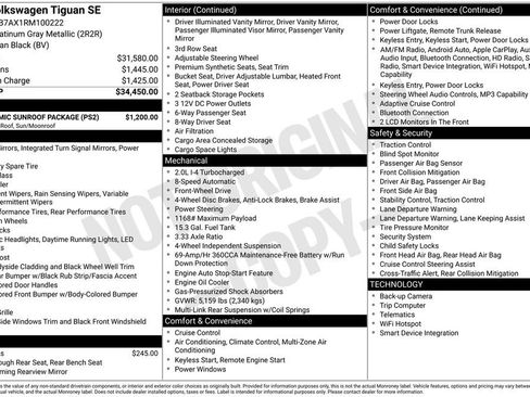 Used 2024 Volkswagen Tiguan SE w/ Panoramic Sunroof Package image 7