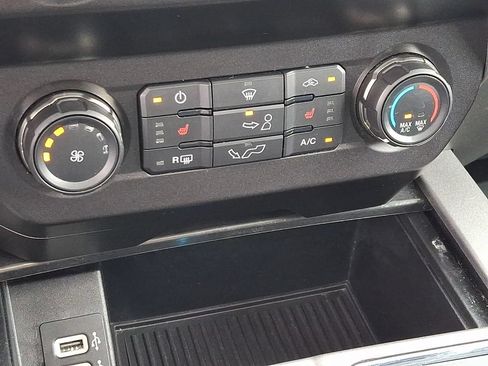 Used 2020 Ford F150 Raptor w/ Equipment Group 801A Mid AWD/4WD image 20