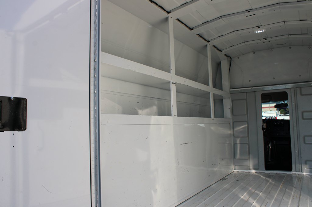 Used 2022 Chevrolet Express 3500 w/ Power Convenience Package RWD image 19
