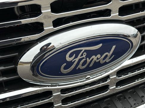 New 2026 Ford F250 XLT w/ 360-Degree Camera Package image 9