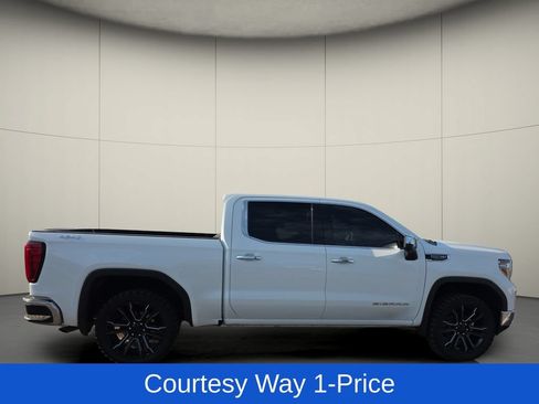 Used 2020 GMC Sierra 1500 SLT w/ SLT Convenience Package AWD/4WD image 11