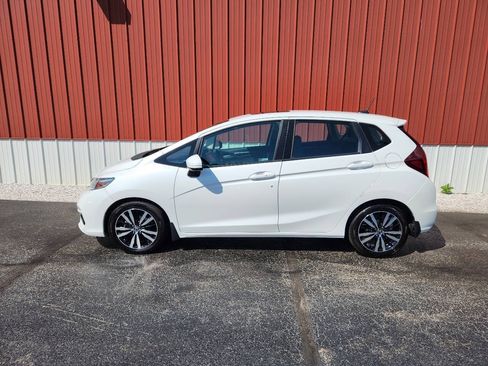 Used 2019 Honda Fit EX image 2