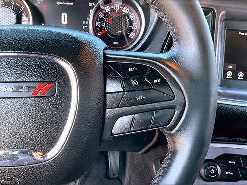 Used 2018 Dodge Challenger SXT w/ Sound Group image 12