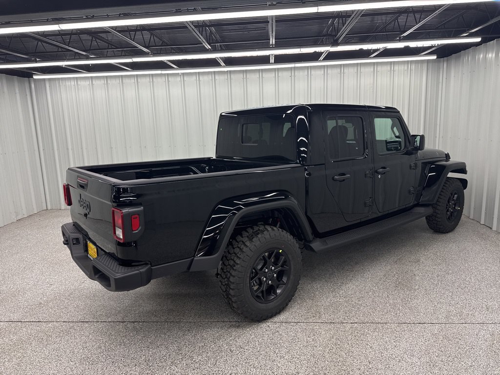 New 2026 Jeep Gladiator Sport AWD/4WD image 5