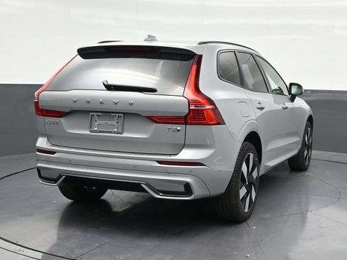 New 2025 Volvo XC60 T8 Plus w/ Protection Package Premier AWD/4WD image 5