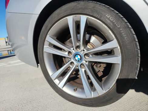 Used 2018 BMW 330e image 25