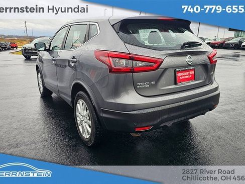Used 2021 Nissan Rogue Sport S image 5