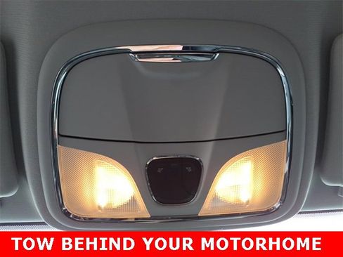 Used 2019 Jeep Cherokee Trailhawk w/ Cold Weather Group image 23