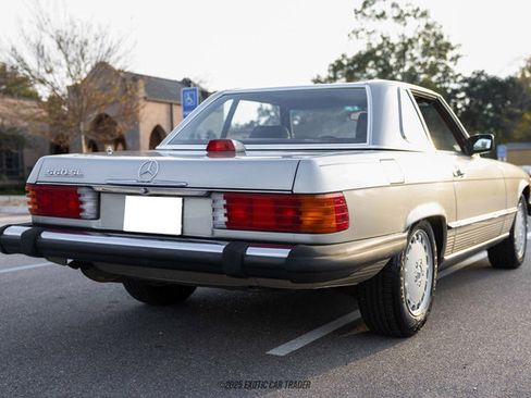 Used 1987 Mercedes-Benz 560 SL image 21