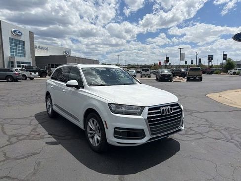 Used 2017 Audi Q7 3.0T Premium Plus w/ Premium Plus Package AWD/4WD image 1