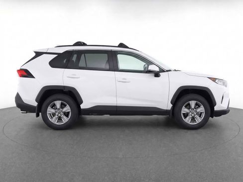Used 2023 Toyota RAV4 XLE w/ Convenience Package AWD/4WD image 10