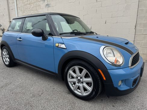Used 2013 MINI Cooper S image 6