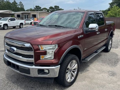 Used 2017 Ford F150 Lariat RWD image 2