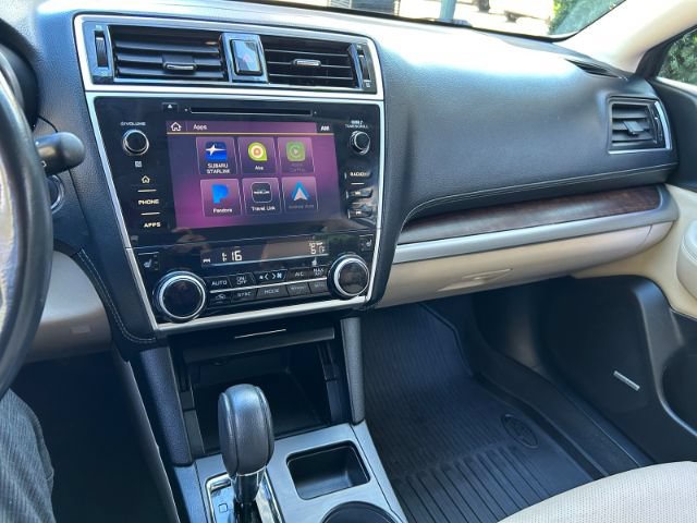 Used 2019 Subaru Outback 2.5i Limited AWD/4WD image 14