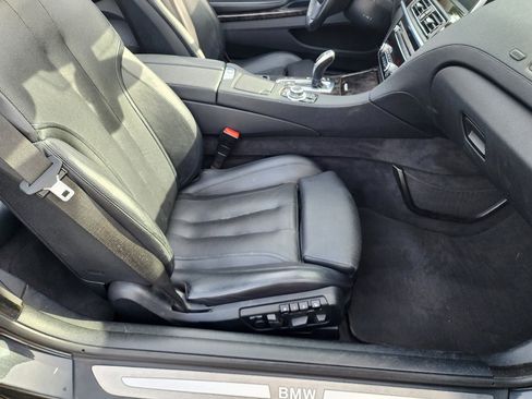 Used 2012 BMW 650i xDrive Convertible image 23