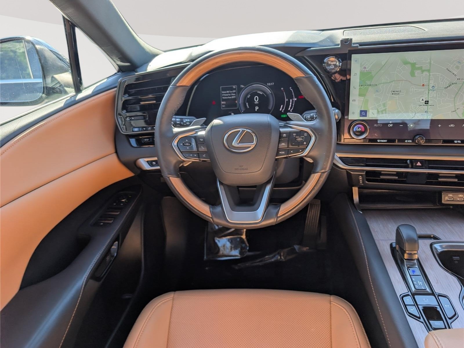 Used 2024 Lexus RX 350h w/ Accessory Package (Z1) AWD/4WD image 17