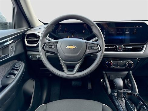 New 2026 Chevrolet TrailBlazer LT image 23