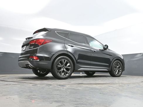 Used 2018 Hyundai Santa Fe Sport image 48