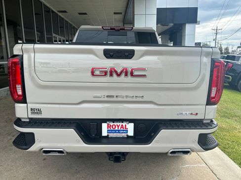 Used 2026 GMC Sierra 1500 AT4 w/ AT4 Premium Package AWD/4WD image 6