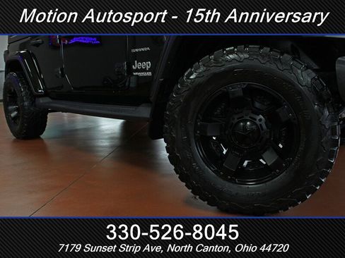 Used 2018 Jeep Wrangler Unlimited Sahara w/ Uconnect 4C Nav & Sound Group AWD/4WD image 53
