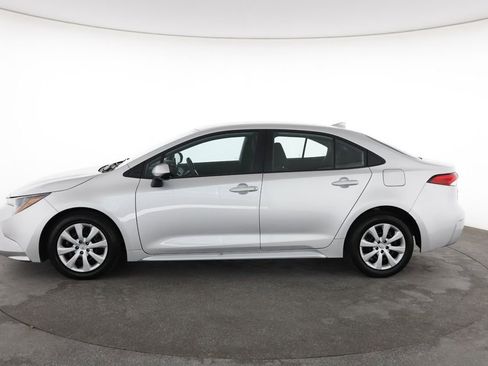Used 2025 Toyota Corolla LE FWD image 7
